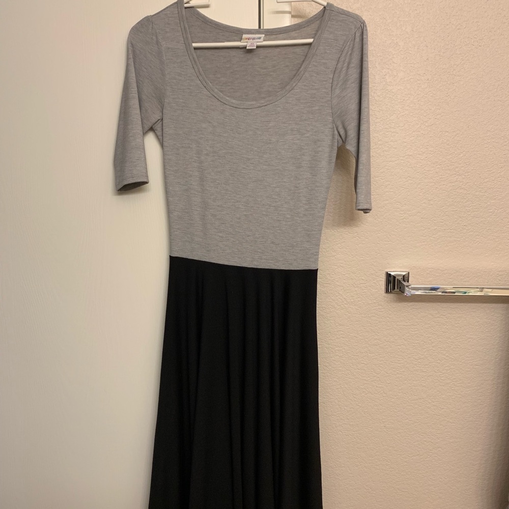 Lularoe Nicole Dress - Heather grey/black - XS